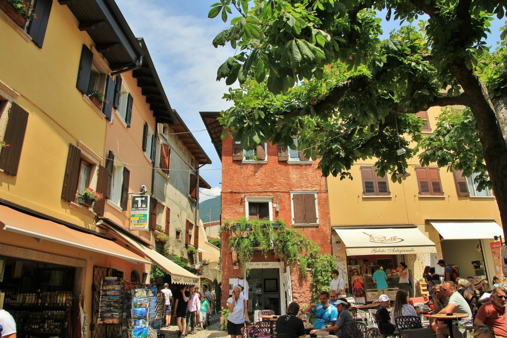 Foto: Centro histórico - Malcesine (Veneto), Italia