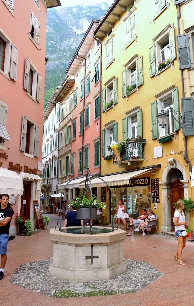 Foto: Centro histórico - Riva del Garda (Veneto), Italia
