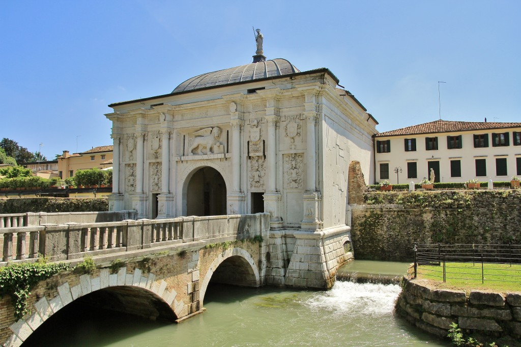 Foto: Muralla - Treviso (Veneto), Italia