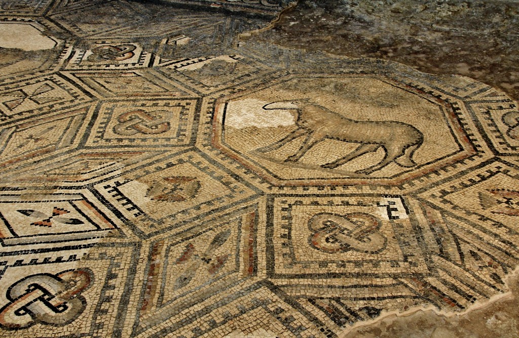 Foto: Basílica Patriarcal - Aquileia (Friuli Venezia Giulia), Italia