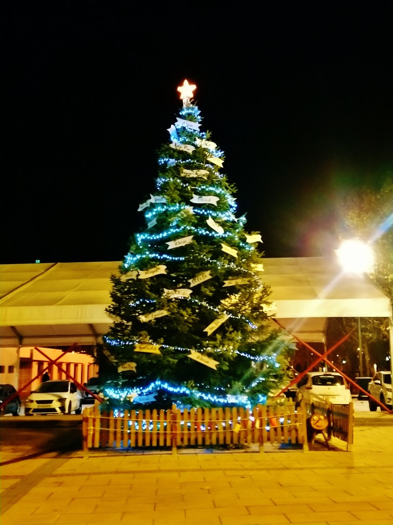 Foto: Arbre de Nadal - Llinars del Vallès (Barcelona), España