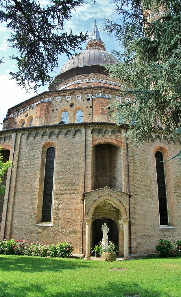 Foto: Basílica de San Antonio de Padua - Padua (Veneto), Italia