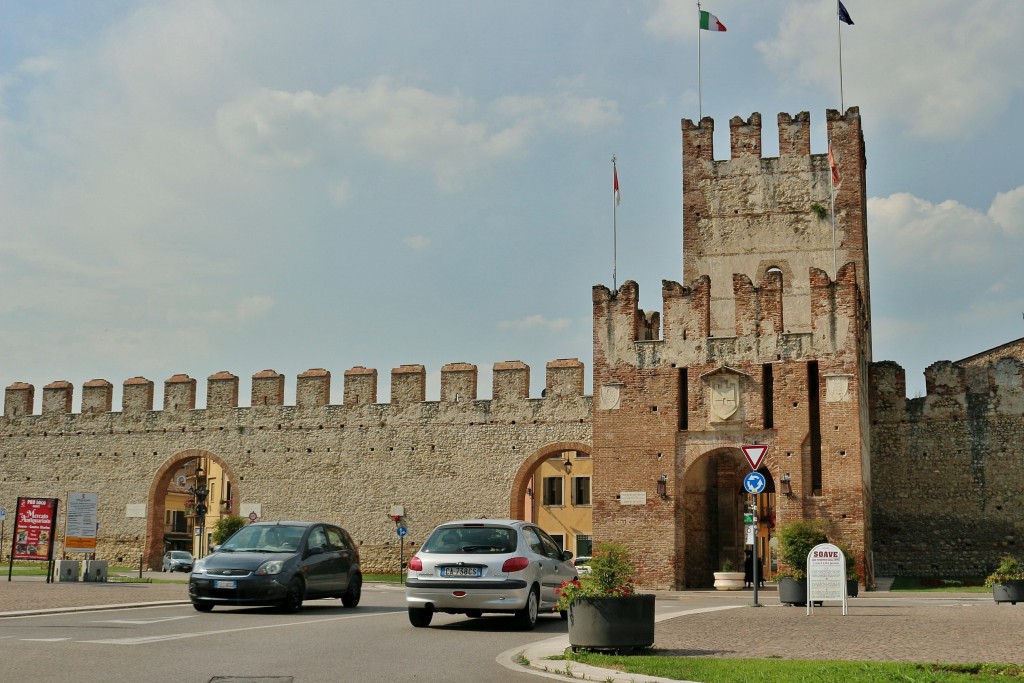 Foto: Muralla - Soave (Veneto), Italia