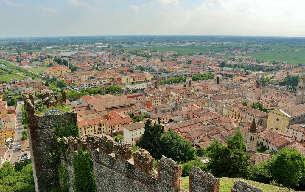 Foto: Vistas desde el castillo - Soave (Veneto), Italia
