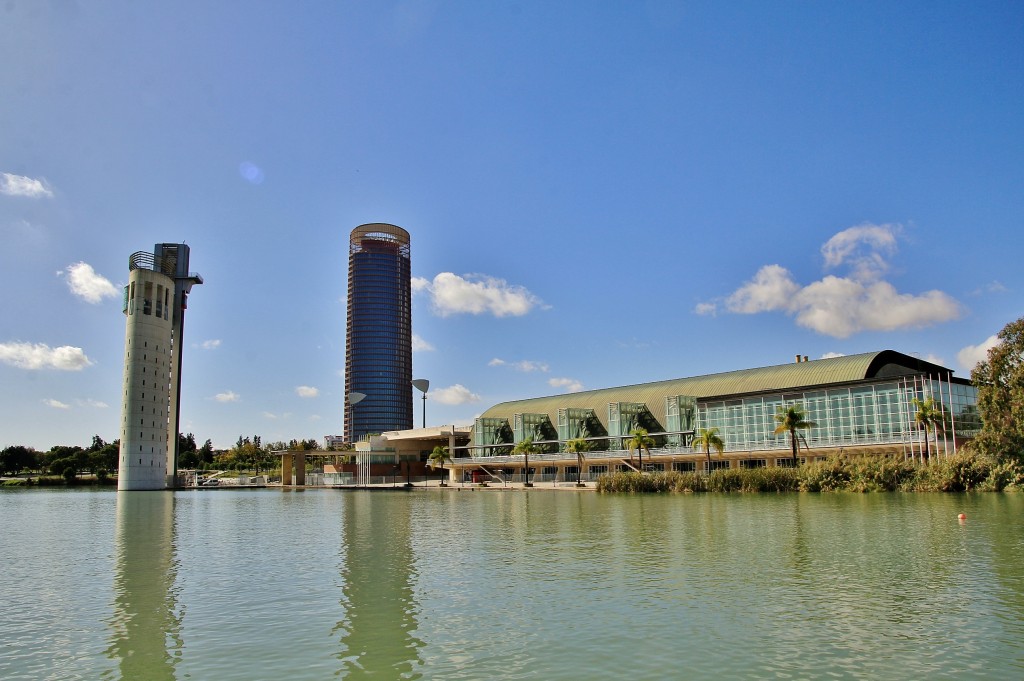 Foto: Navegando por el Guadalquivir - Sevilla (Andalucía), España
