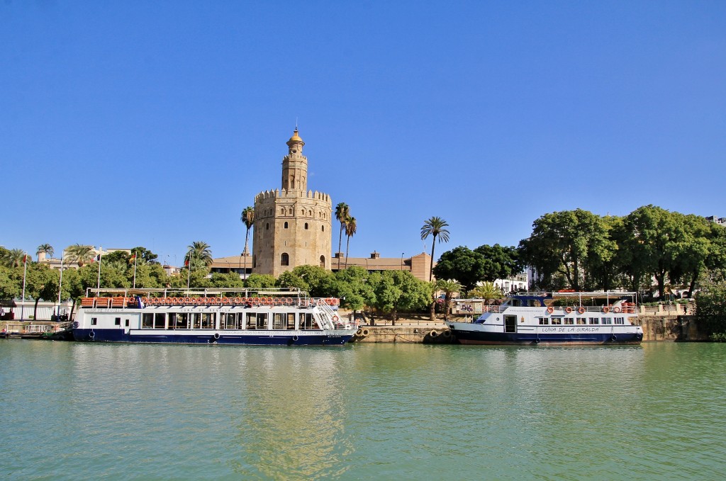 Foto: Navegando por el Guadalquivir - Sevilla (Andalucía), España