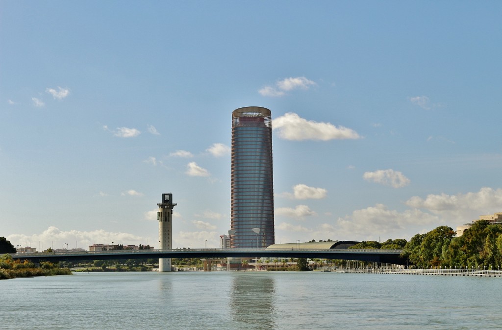 Foto: Navegando por el Guadalquivir - Sevilla (Andalucía), España