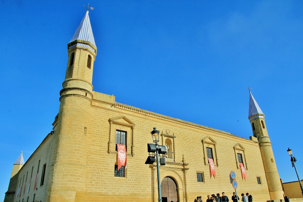 Foto: Escuela universitaria - Osuna (Sevilla), España