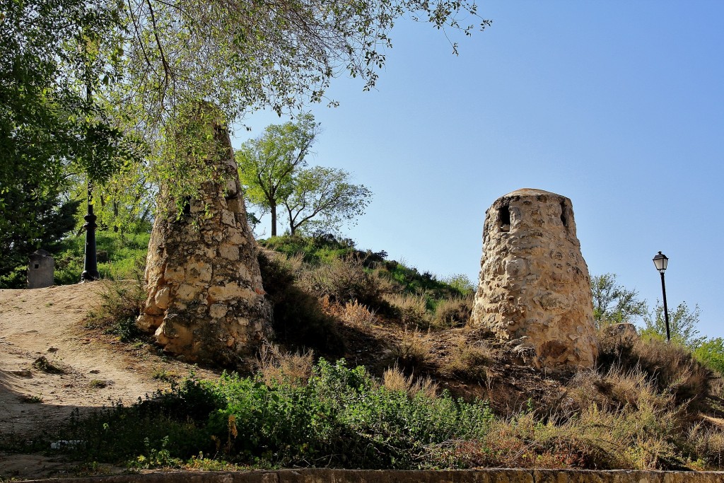 Foto: Bodegas - Peñafiel (Valladolid), España
