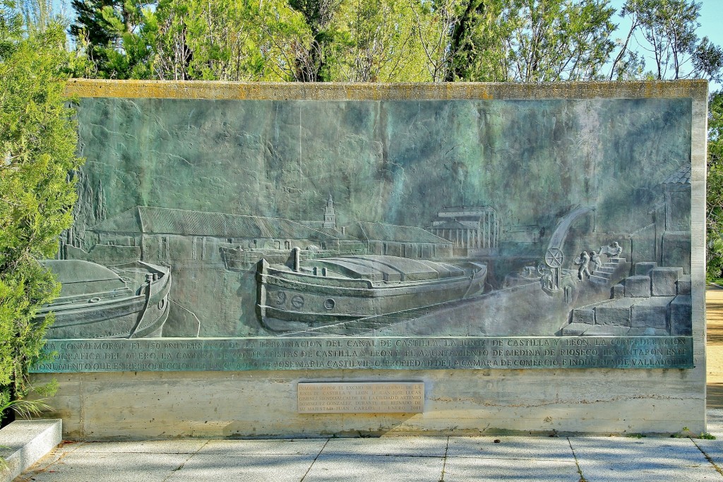 Foto: Canal de Castilla - Medina de Rioseco (Valladolid), España