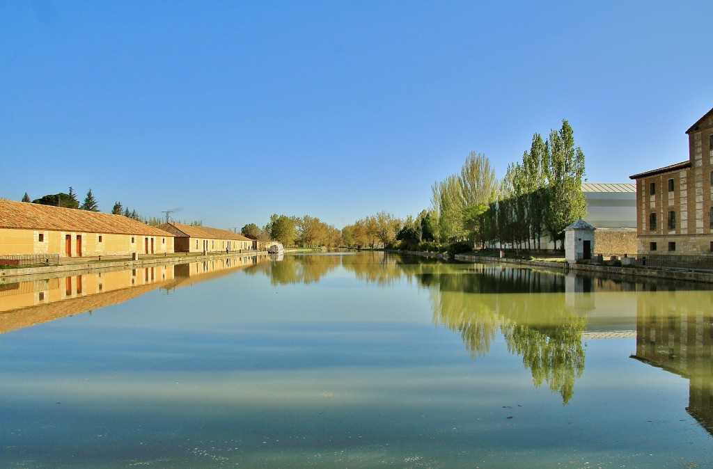 Foto: Canal de Castilla - Medina de Rioseco (Valladolid), España