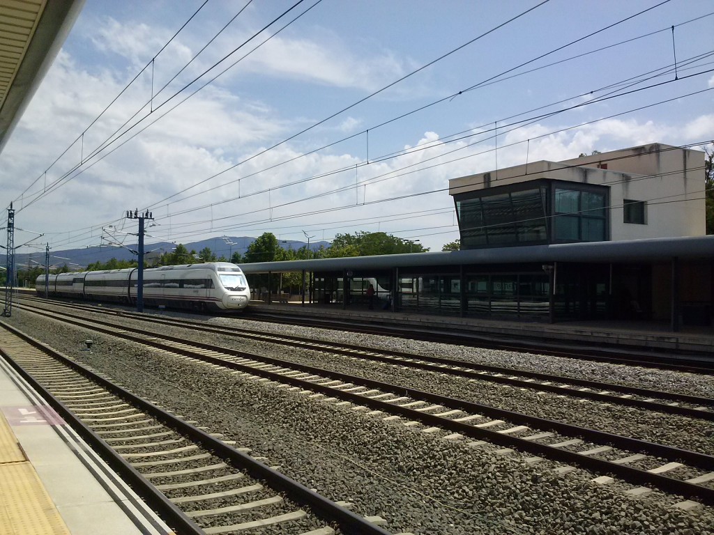 Foto: ALVIA con destino Barcelona - Calatayud (Zaragoza), España