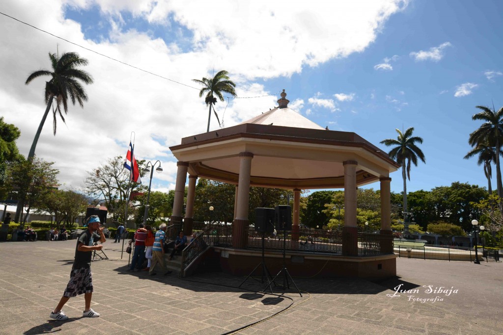Foto: PARQUE CENTRAL DE HEREDIA - Heredia, Costa Rica