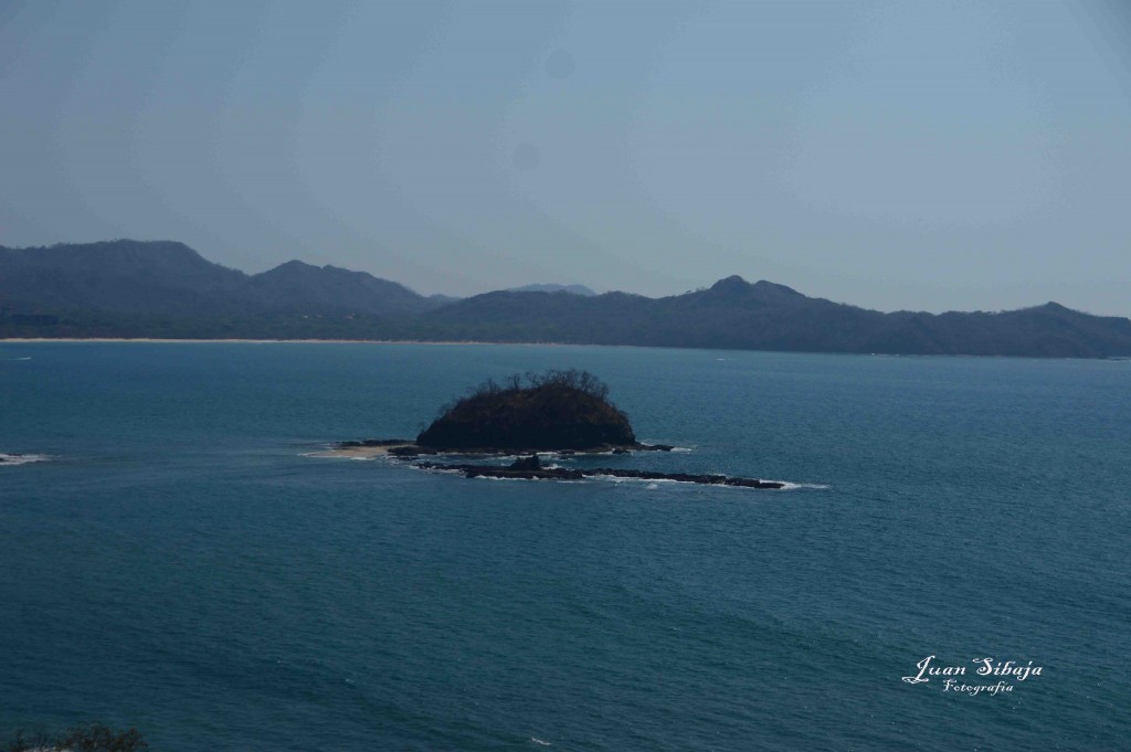 Foto de Playa Leona (Puntarenas), Costa Rica