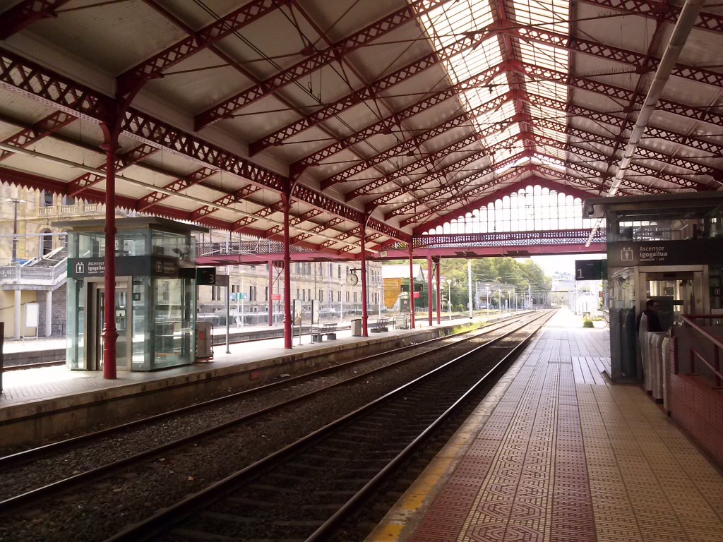 Foto: Estación de San Sebastián-Donostia - San Sebastian (Gipuzkoa), España