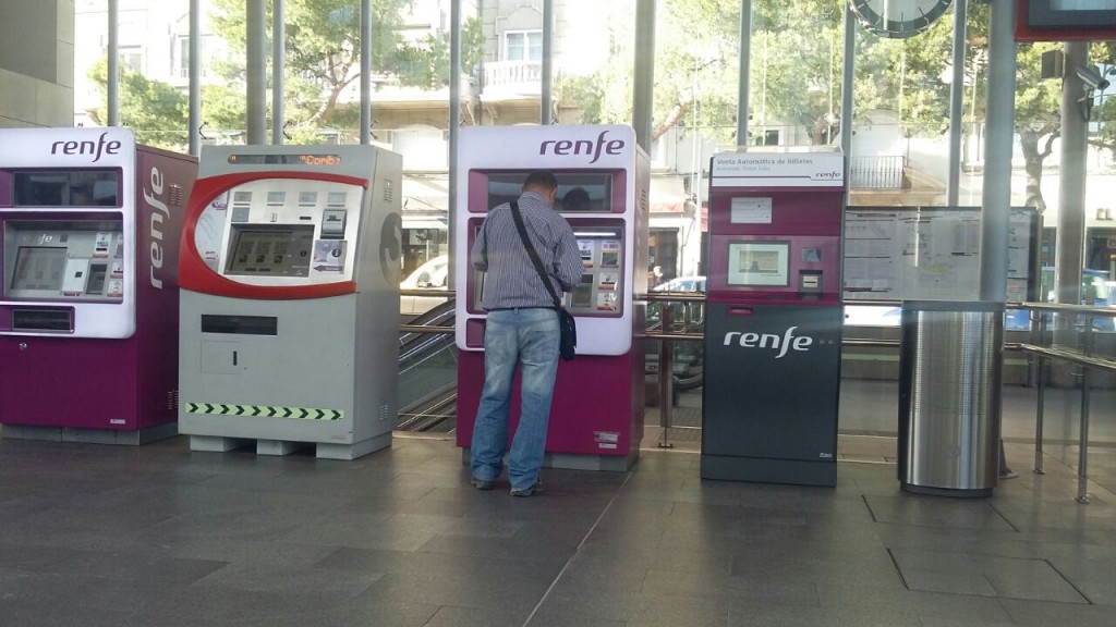 Foto: Estación de Goya 2015 - Zaragoza (Aragón), España