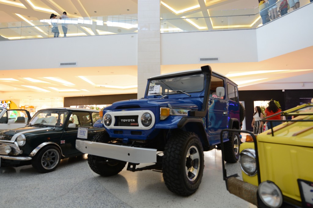 Foto: AUTOS ANTIGUOS, Tomadas en exhibición de EN City Mall - Alajuela, Costa Rica