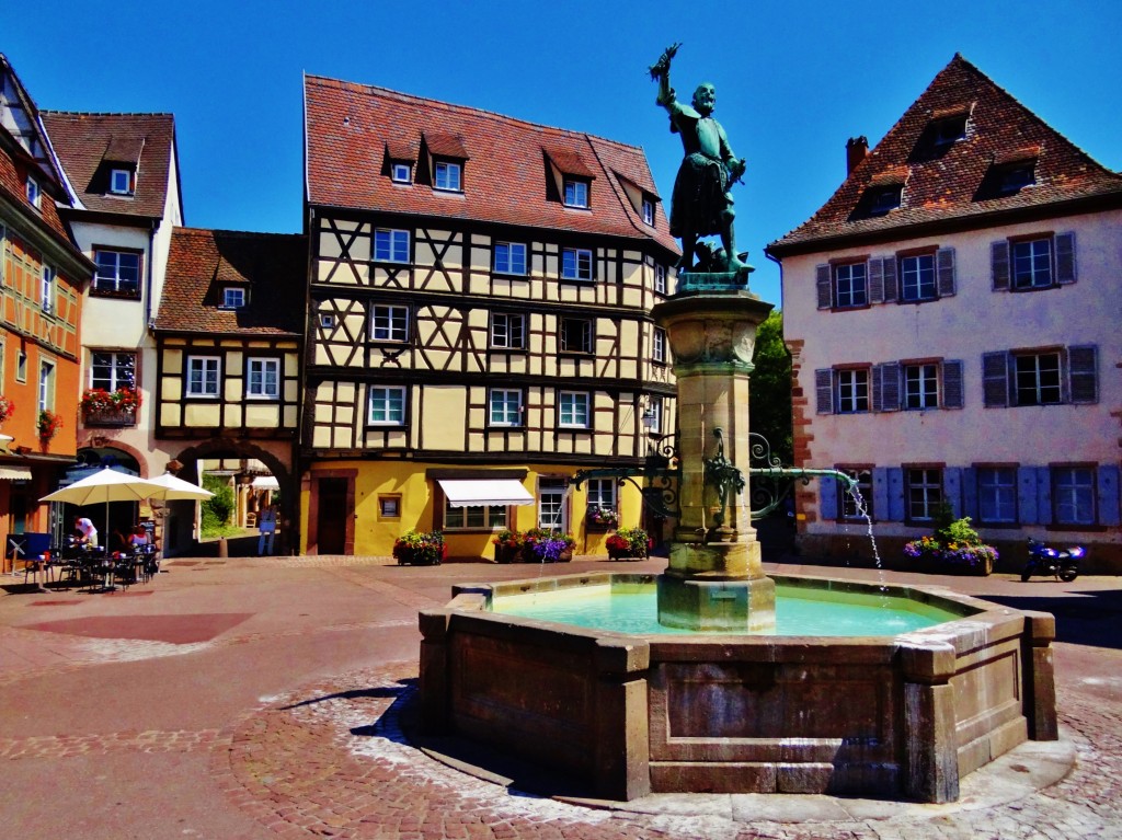 Foto: Fontaine Schwendi - Colmar (Alsace), Francia