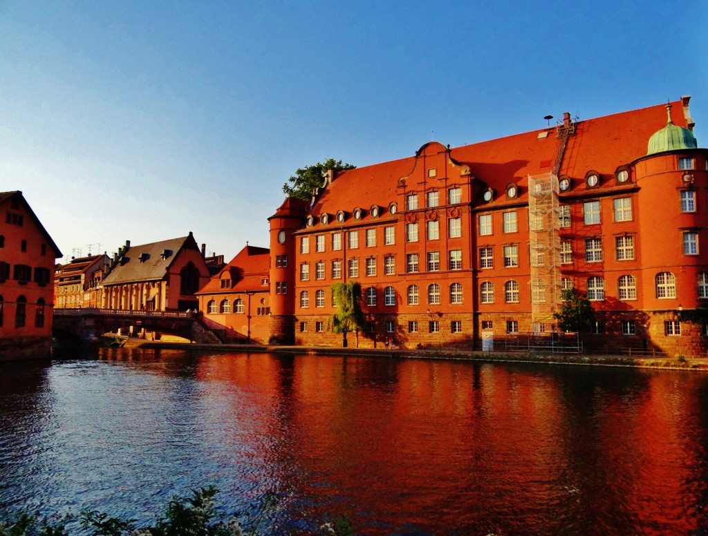 Foto: École Saint-Thomas - Strasbourg (Alsace), Francia