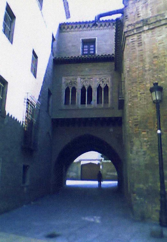 Foto: Arco del Dean - Zaragoza (Aragón), España