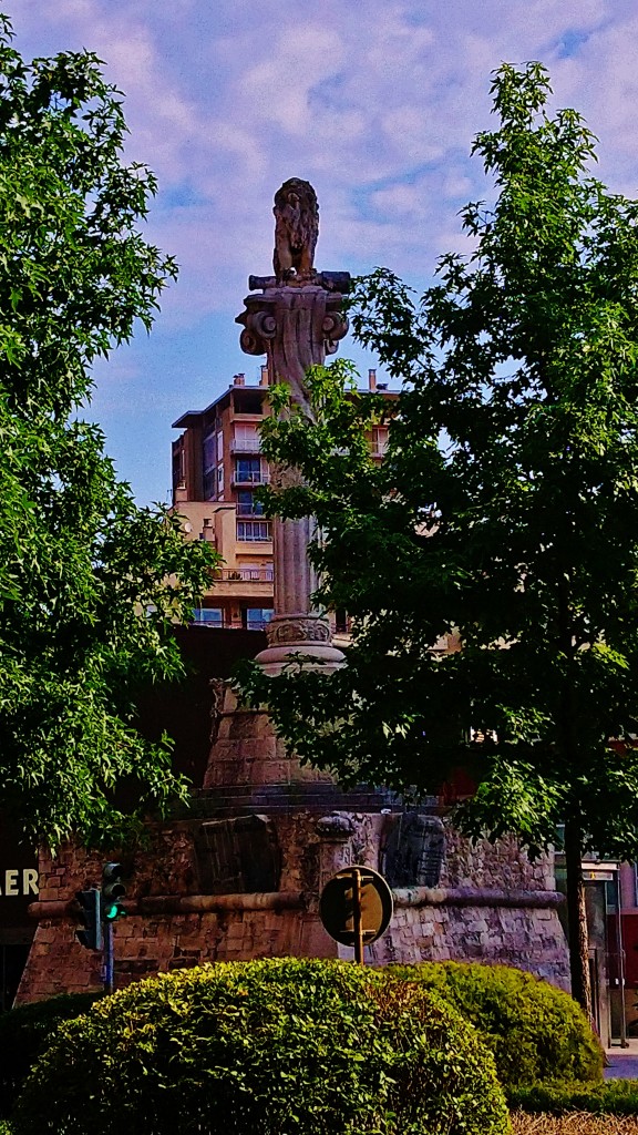 Foto: Plaça del Lleó - Girona (Cataluña), España