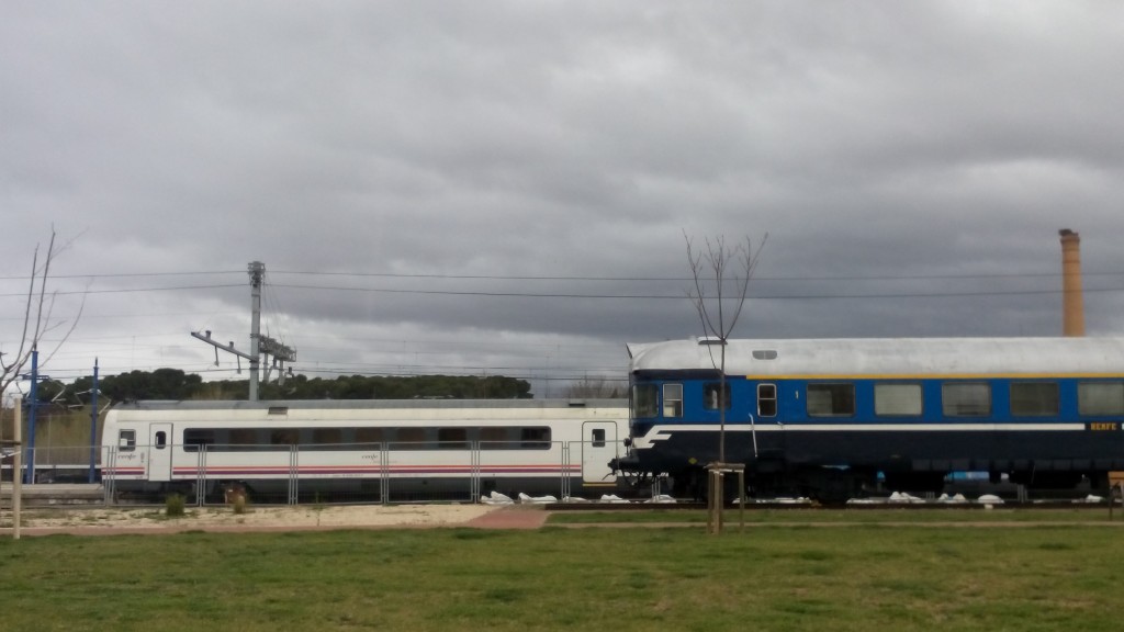 Foto: TER 597-001-7 - Calatayud (Zaragoza), España