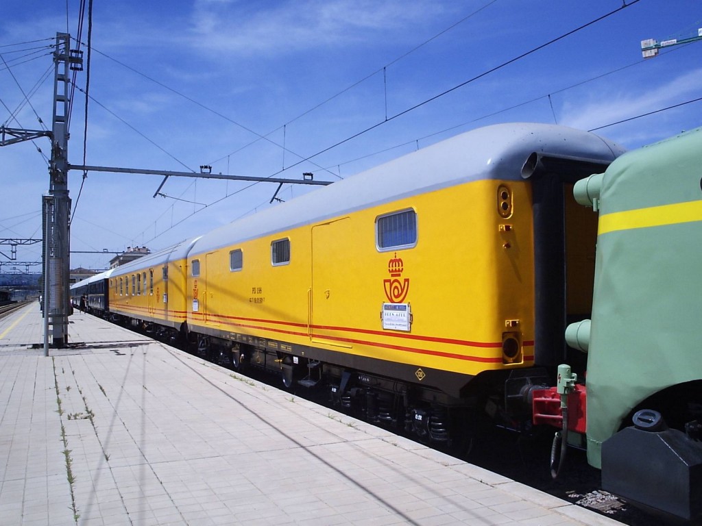 Foto: Tren Azul - Calatayud (Zaragoza), España