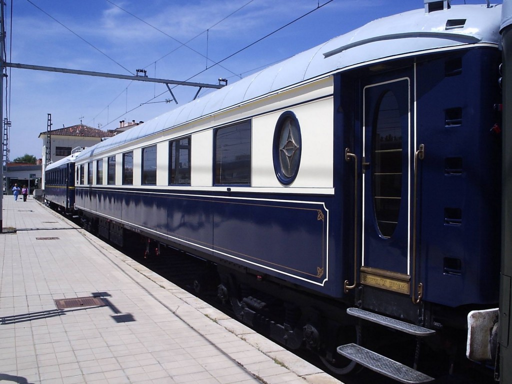 Foto: Tren Azul - Calatayud (Zaragoza), España