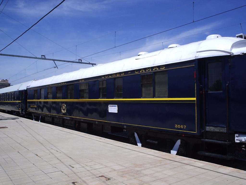 Foto: Tren Azul - Calatayud (Zaragoza), España