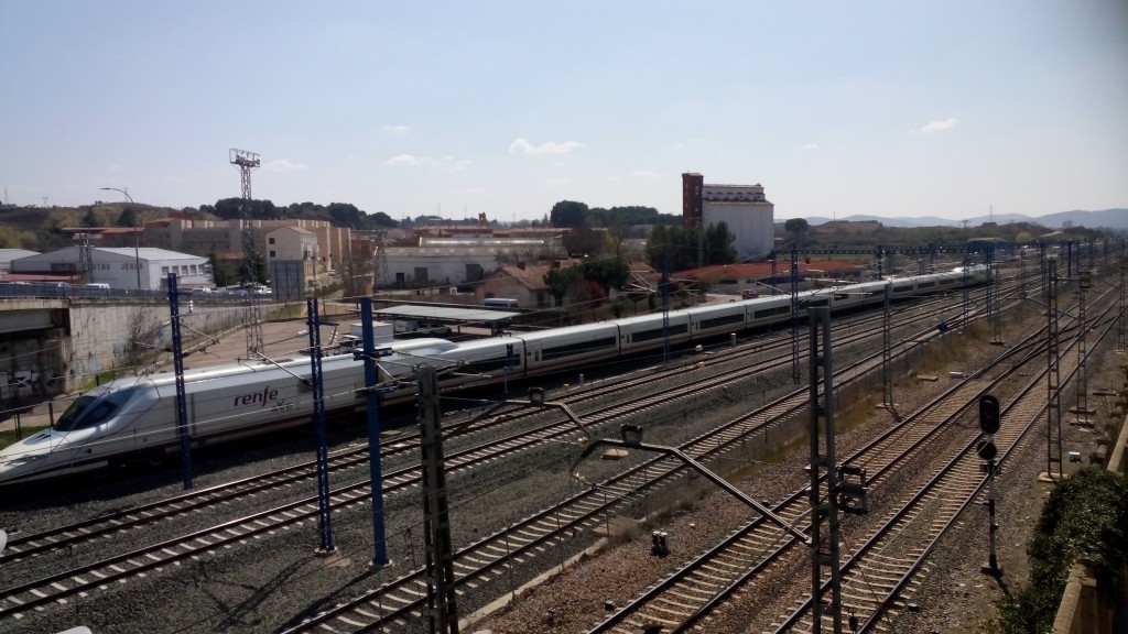 Foto: Talgo para linea A.V.E - Calatayud (Zaragoza), España
