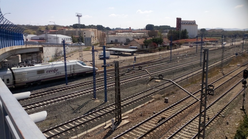 Foto: Talgo para linea A.V.E - Calatayud (Zaragoza), España