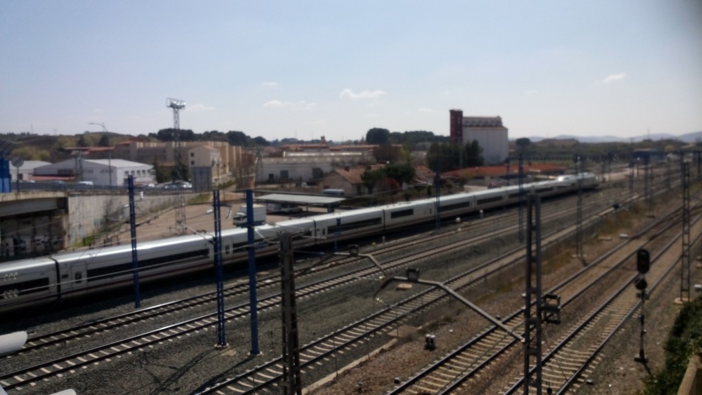 Foto: Talgo para linea A.V.E - Calatayud (Zaragoza), España