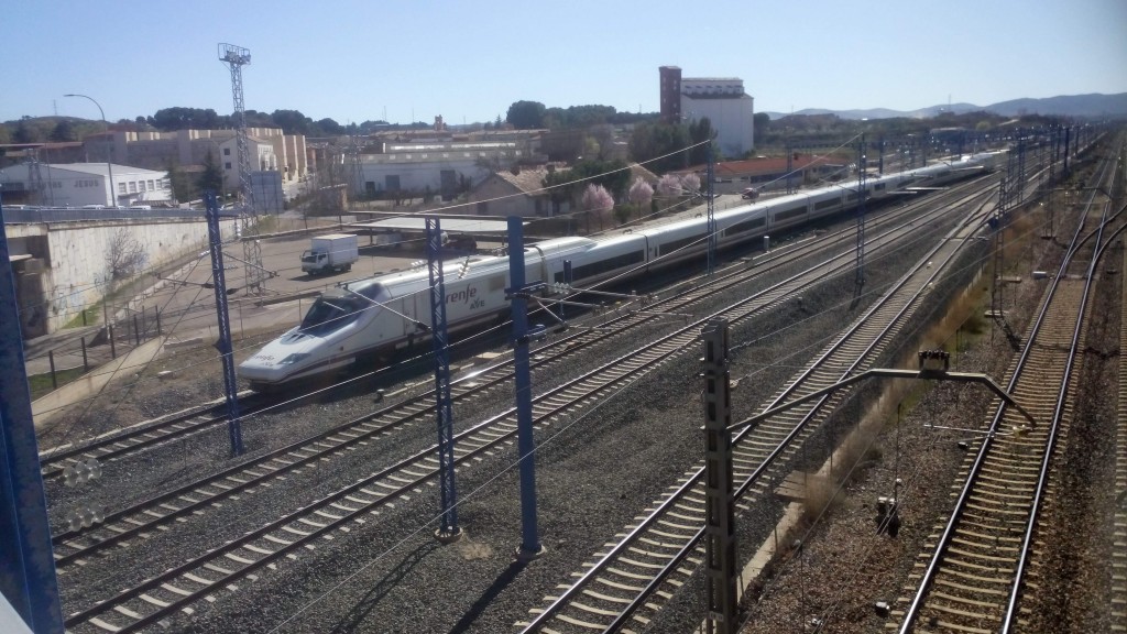 Foto: Talgo para linea A.V.E - Calatayud (Zaragoza), España