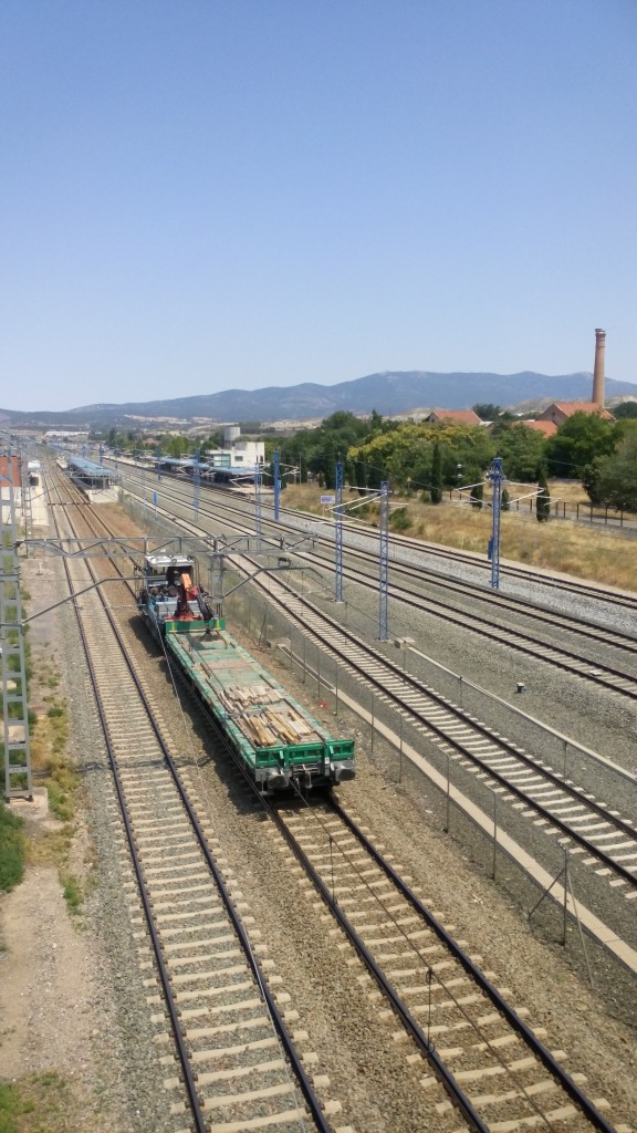 Foto: Tren de mantenimiento para vía de ancho ibérico - Calatayud (Zaragoza), España