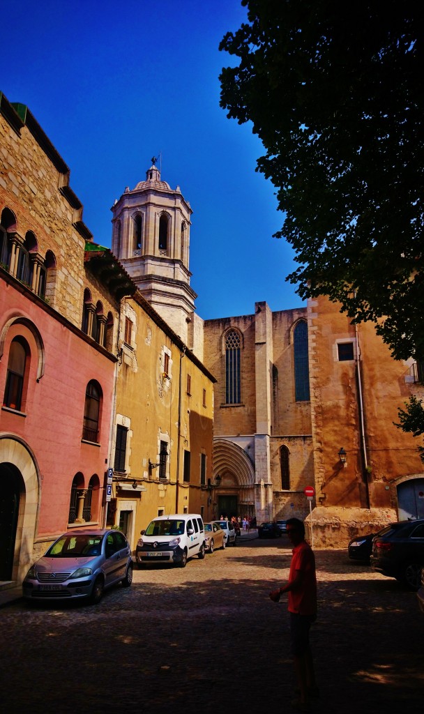 Foto: Plaça dels Lledoners - Girona (Cataluña), España