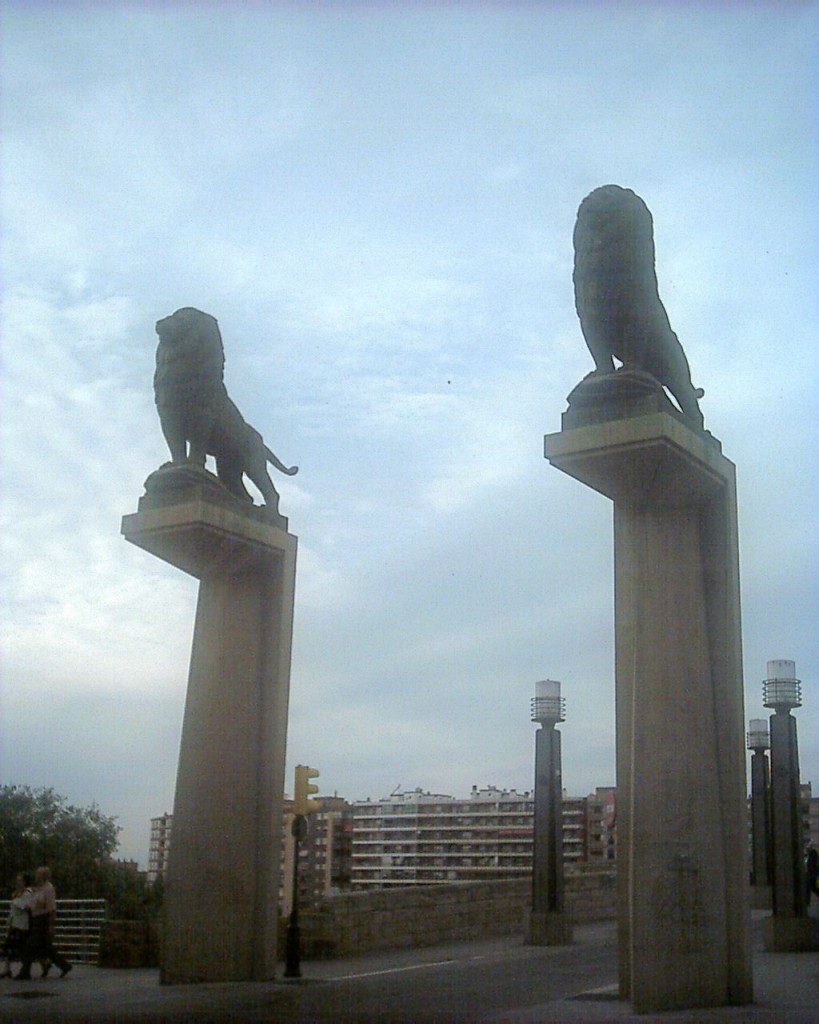 Foto: Puente de Piedra - Zaragoza (Aragón), España