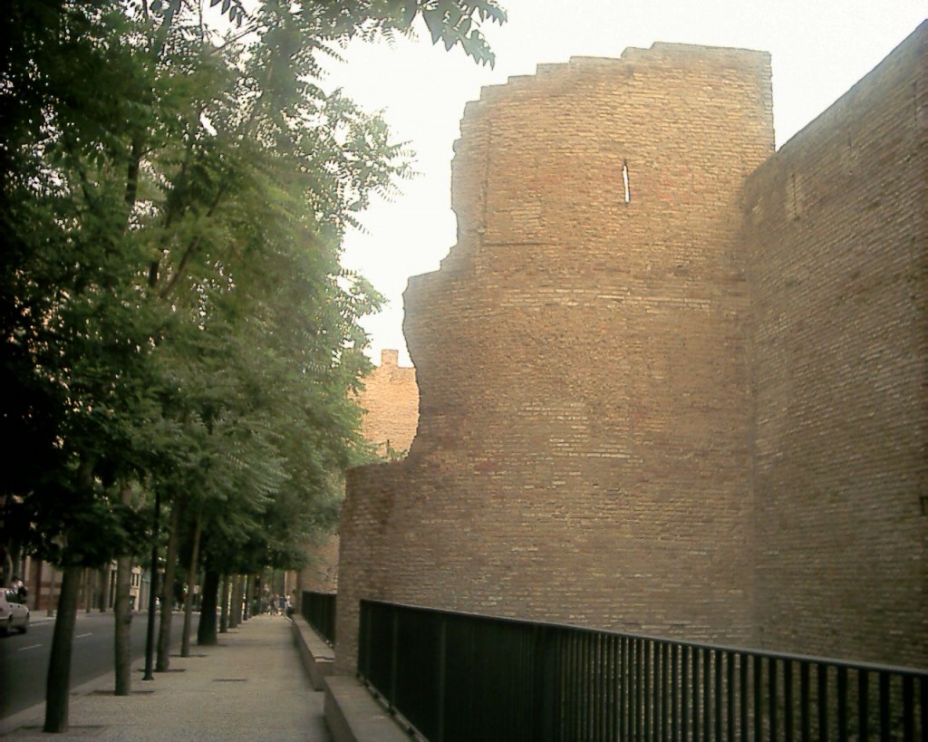 Foto: Murallas - Zaragoza (Aragón), España