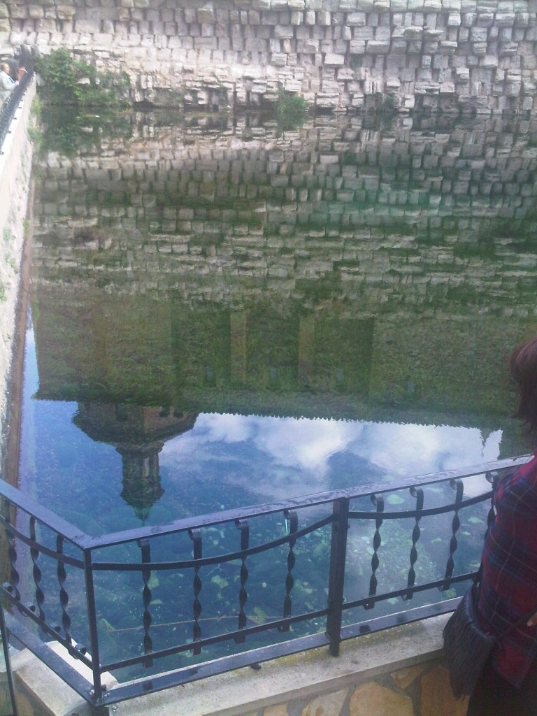 Foto: Presa romana y santuario - Muel (Zaragoza), España