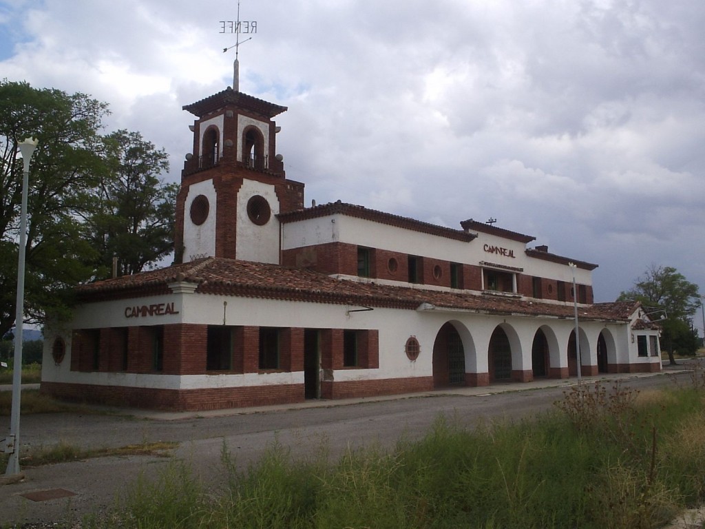 Foto: Edificio de viajeros de 1933 - Caminreal (Teruel), España