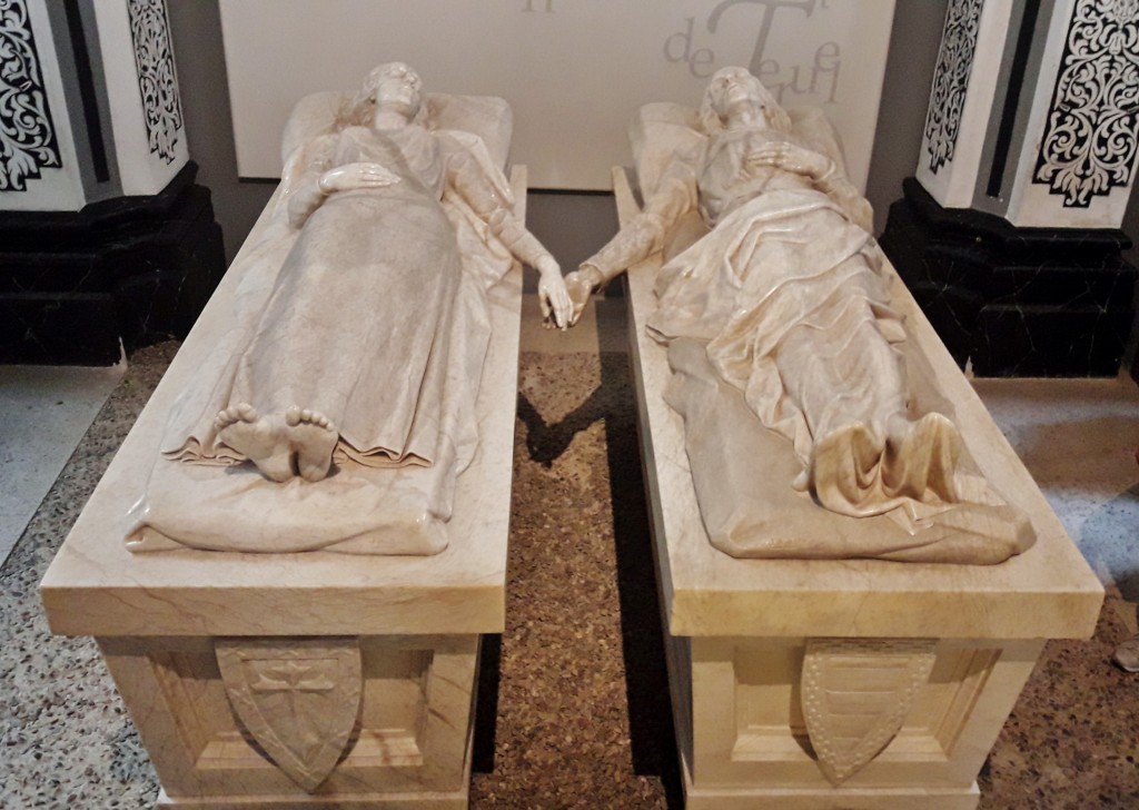 Foto: Mausoleo de los Amantes - Teruel (Aragón), España