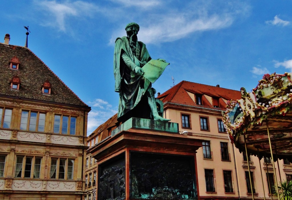 Foto: Statue de Gutenberg - Strasbourg (Alsace), Francia