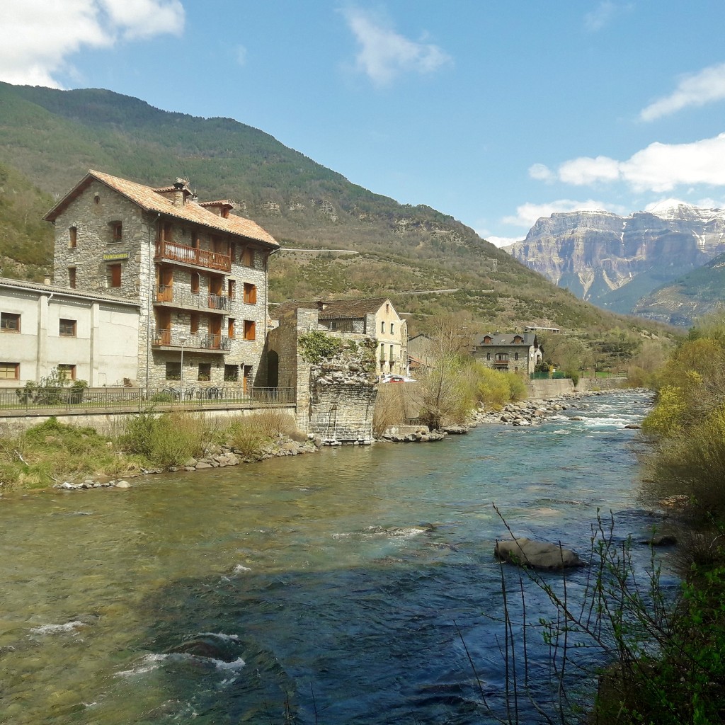 Foto: Río Ara - Broto (Huesca), España