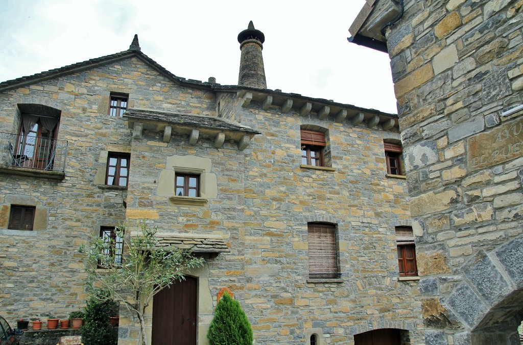 Foto: Centro histórico - El Pueyo de Araguás (Huesca), España