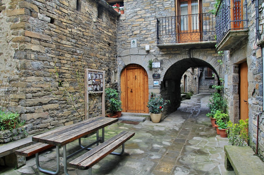 Foto: Centro histórico - El Pueyo de Araguás (Huesca), España