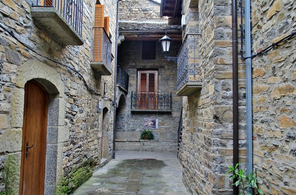 Foto: Centro histórico - El Pueyo de Araguás (Huesca), España