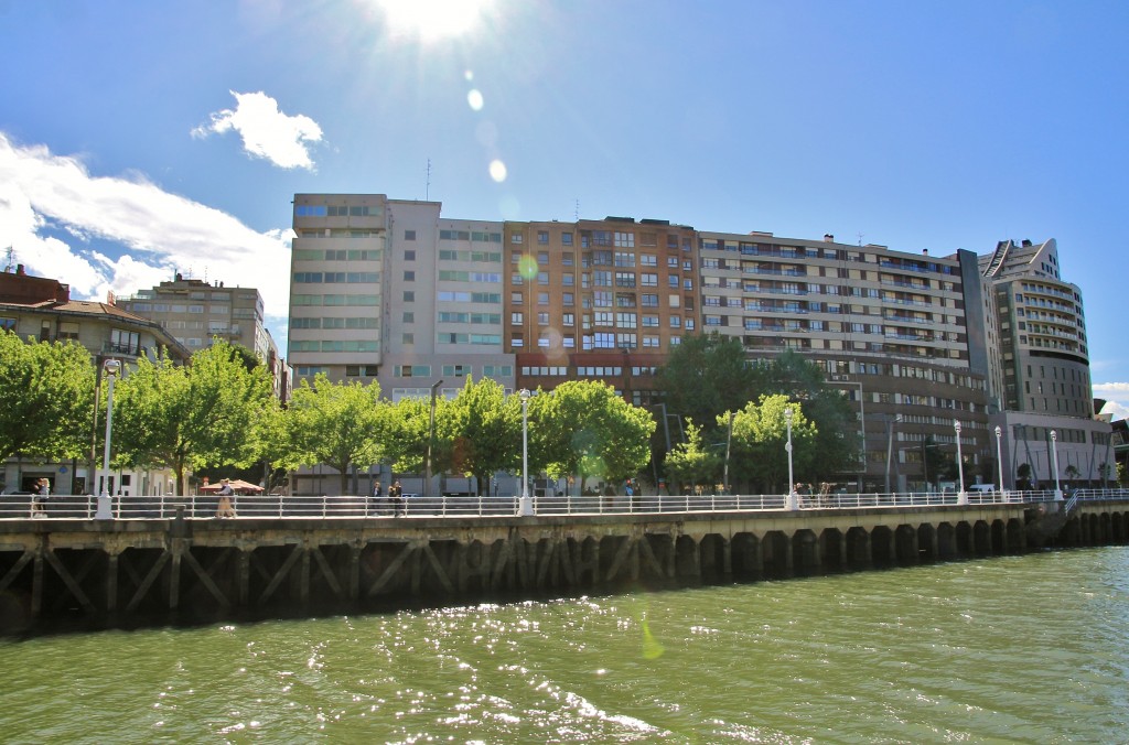 Foto: Navegando por la Ria de Bilbao - Bilbao (Vizcaya), España