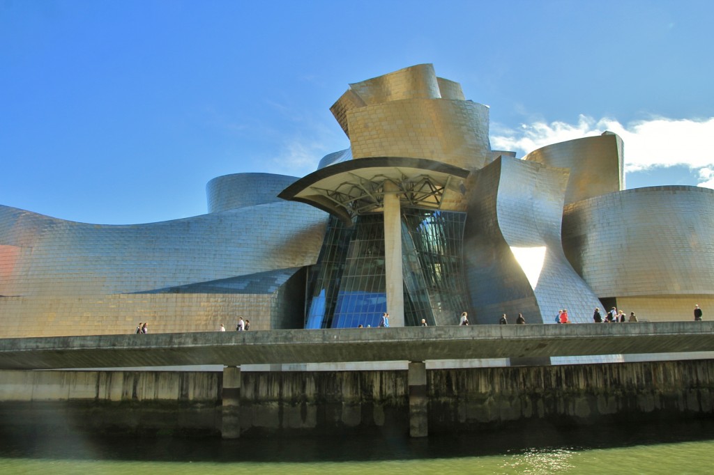 Foto: Navegando por la Ria de Bilbao - Bilbao (Vizcaya), España