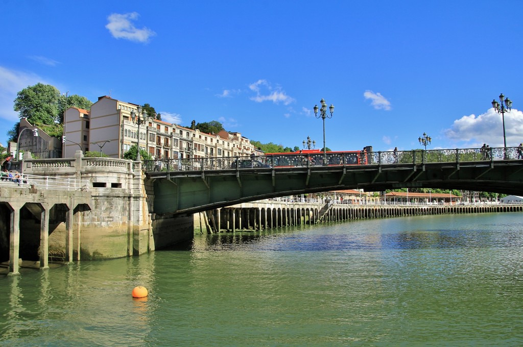 Foto: Navegando por la Ria de Bilbao - Bilbao (Vizcaya), España