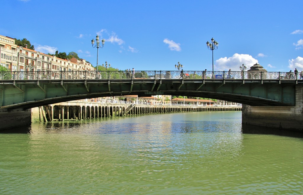 Foto: Navegando por la Ria de Bilbao - Bilbao (Vizcaya), España