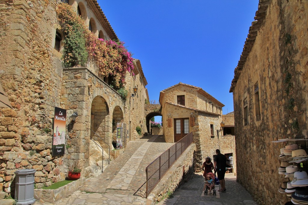 Foto: Centro histórico - Pals (Girona), España
